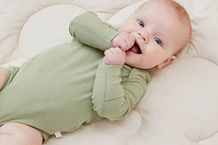 baby bodysuits & onesies